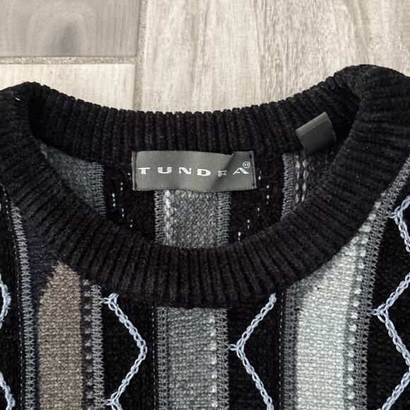 VTG Tundra Canada Mens 3D Knit Textured Sweater Size S Black Gray Retro Flaw* - Picture 2 of 14